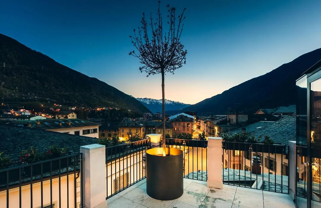 Domus Cavour Rooms&Suites-1