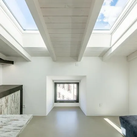 Domus Cavour Rooms&Suites-2